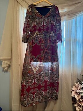 Paisley V-Neck Burgundy Maxi Dress